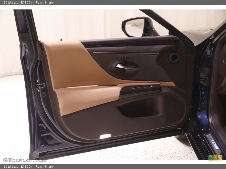 Flaxen Interior Door Panel for the 2019 Lexus ES 300h #144228891