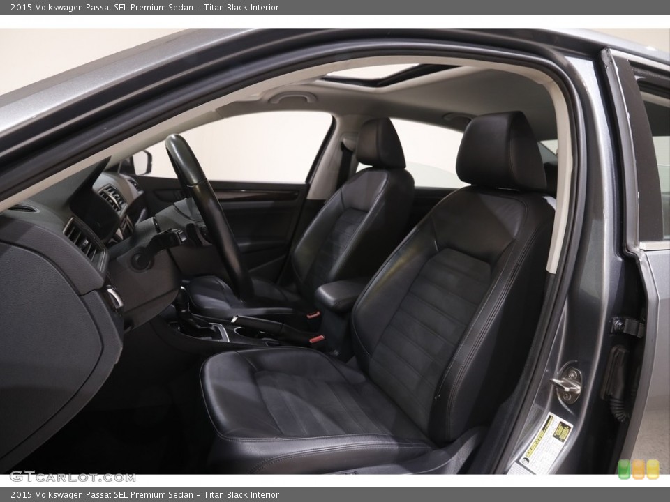 Titan Black Interior Photo for the 2015 Volkswagen Passat SEL Premium Sedan #144229881