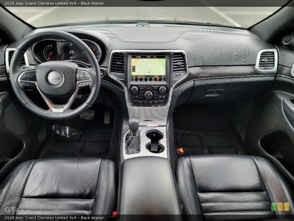 Black Interior Photo for the 2018 Jeep Grand Cherokee Limited 4x4 #144240381