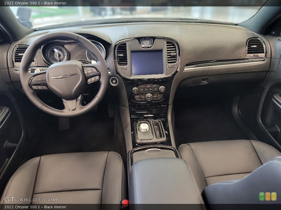 Black Interior Photo for the 2022 Chrysler 300 S #144242958