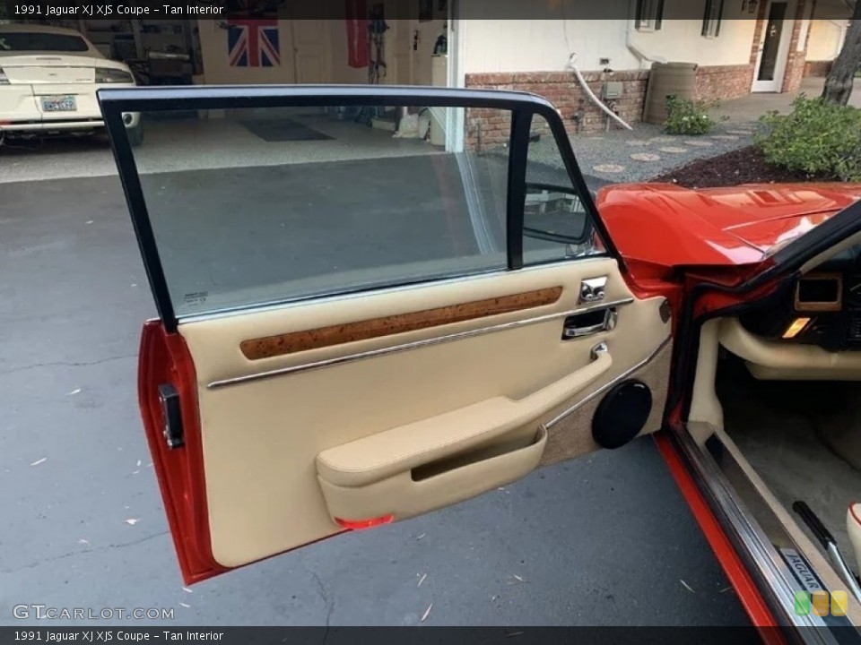 Tan Interior Door Panel for the 1991 Jaguar XJ XJS Coupe #144250752