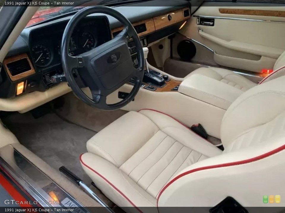 Tan Interior Photo for the 1991 Jaguar XJ XJS Coupe #144250773