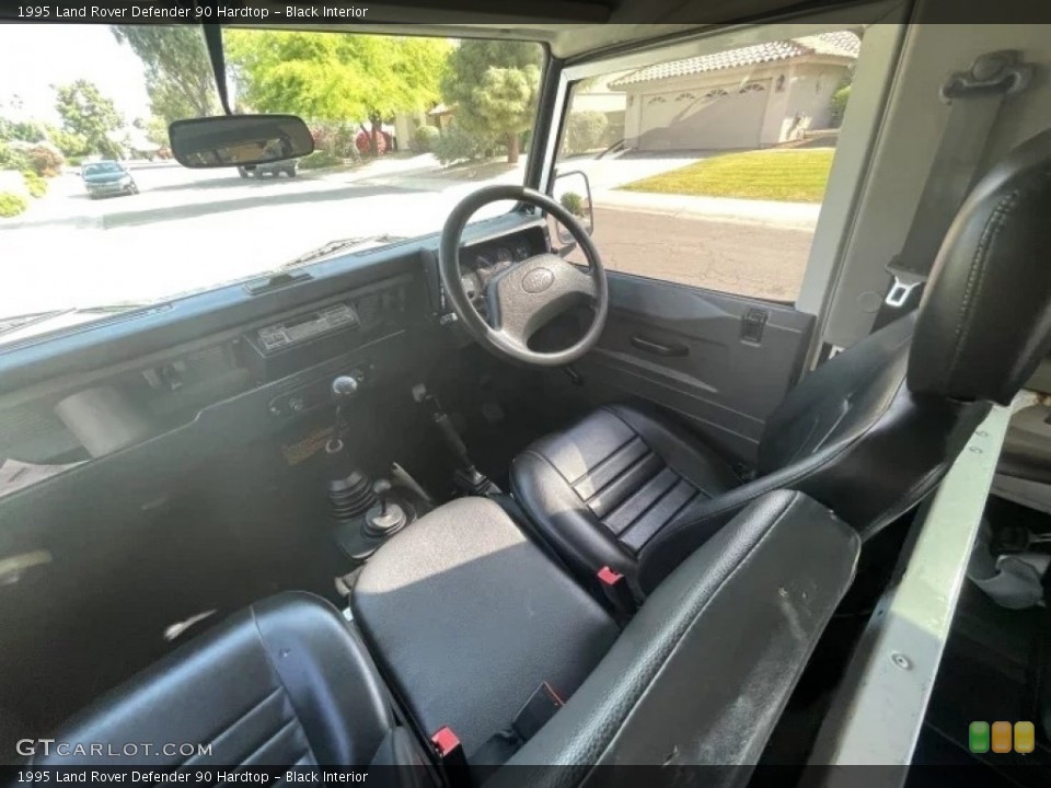 Black Interior Photo for the 1995 Land Rover Defender 90 Hardtop #144255154
