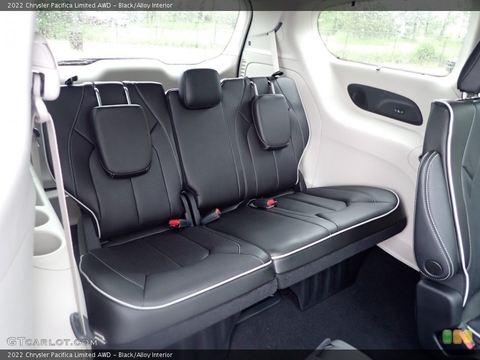 Black/Alloy Interior Rear Seat for the 2022 Chrysler Pacifica Limited AWD #144256645