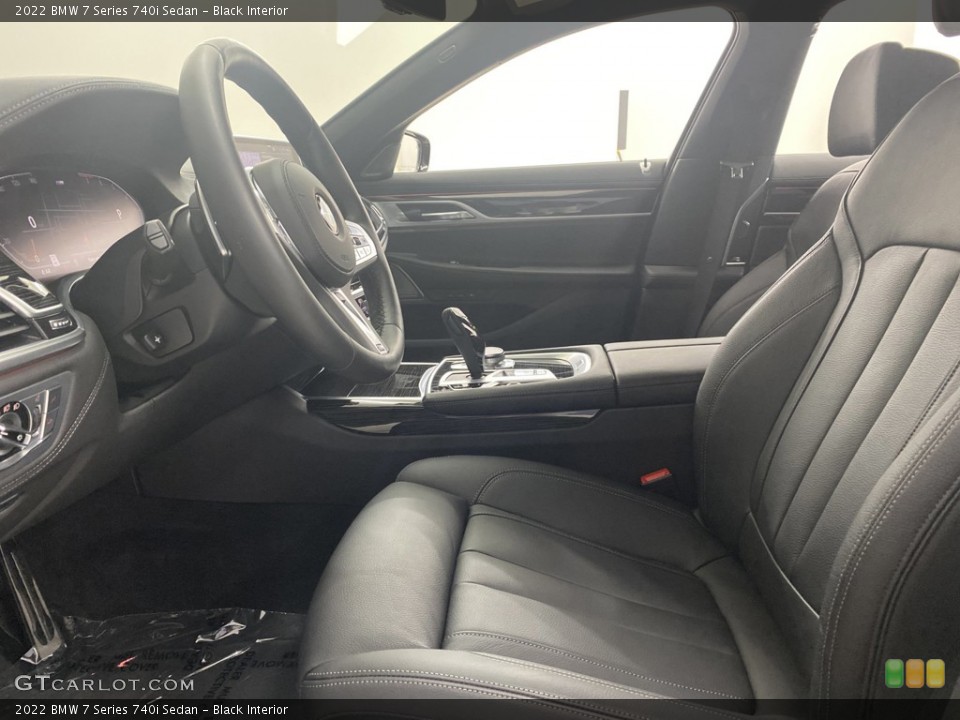 Black Interior Front Seat for the 2022 BMW 7 Series 740i Sedan #144270184