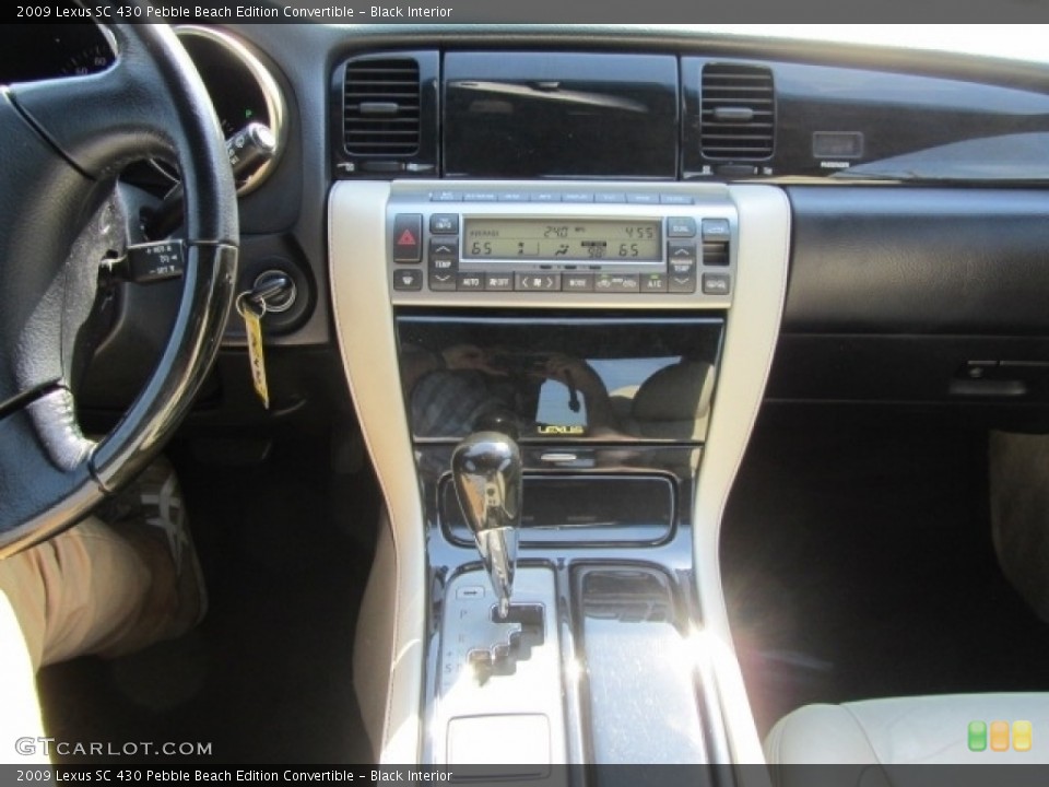 Black Interior Controls for the 2009 Lexus SC 430 Pebble Beach Edition Convertible #144274801