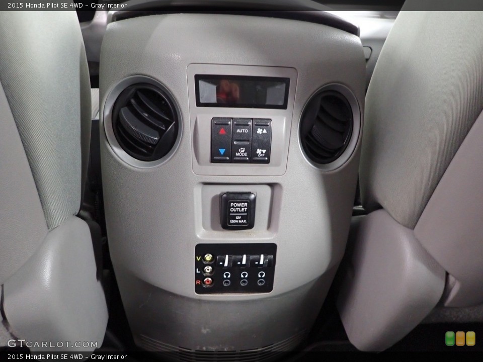 Gray Interior Controls for the 2015 Honda Pilot SE 4WD #144282610