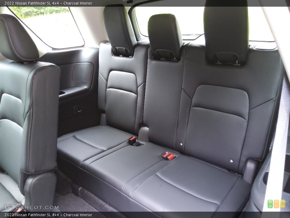 Charcoal Interior Rear Seat for the 2022 Nissan Pathfinder SL 4x4 #144285541