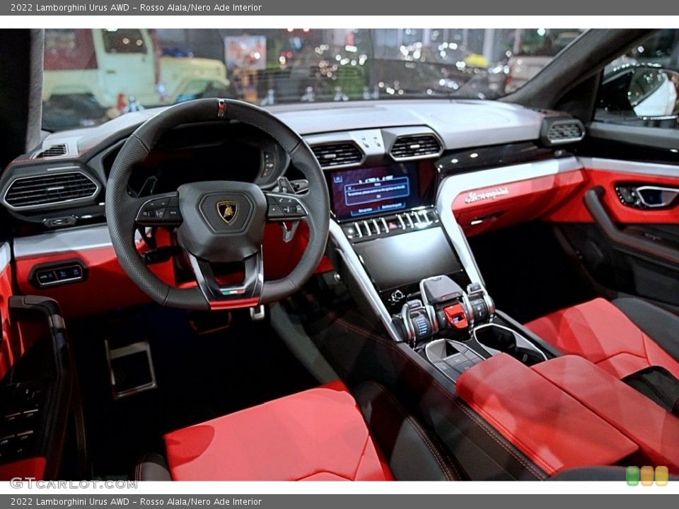 Rosso Alala/Nero Ade Interior Photo for the 2022 Lamborghini Urus AWD #144292777