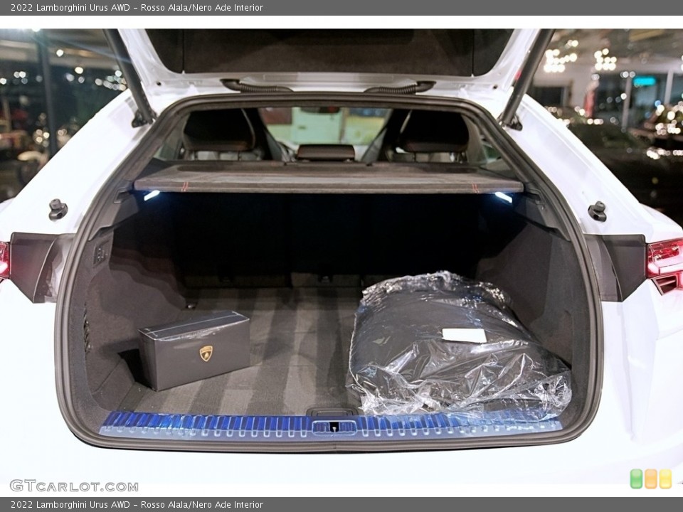 Rosso Alala/Nero Ade Interior Trunk for the 2022 Lamborghini Urus AWD #144293478