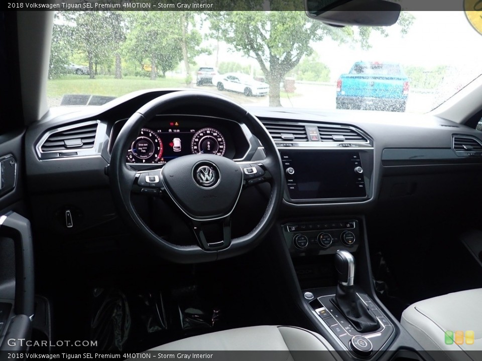 Storm Gray Interior Dashboard for the 2018 Volkswagen Tiguan SEL Premium 4MOTION #144305655