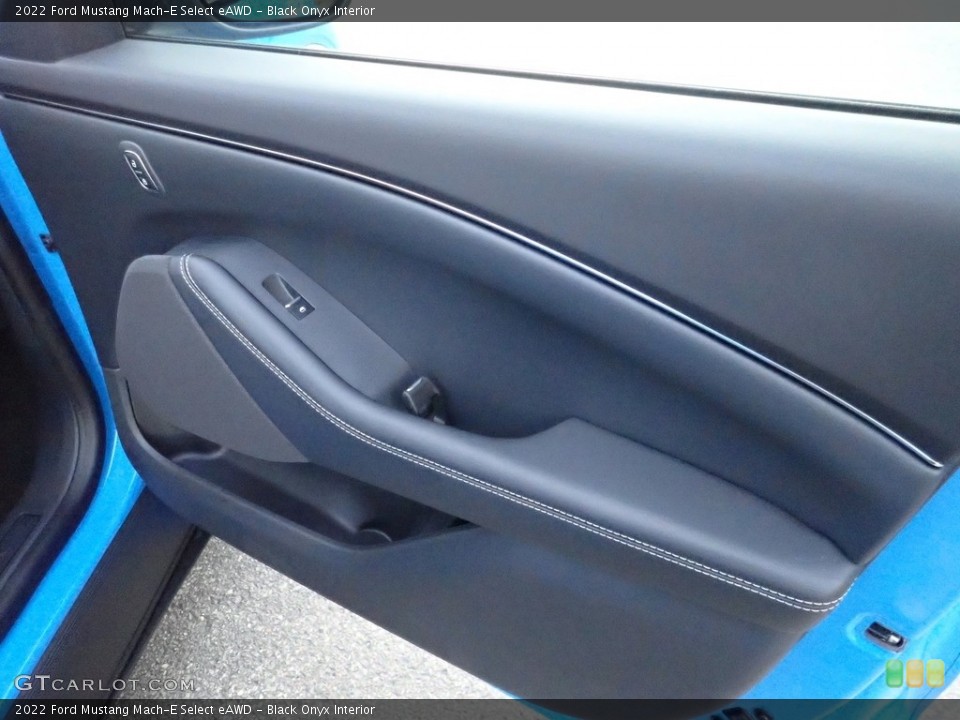 Black Onyx Interior Door Panel for the 2022 Ford Mustang Mach-E Select eAWD #144311175