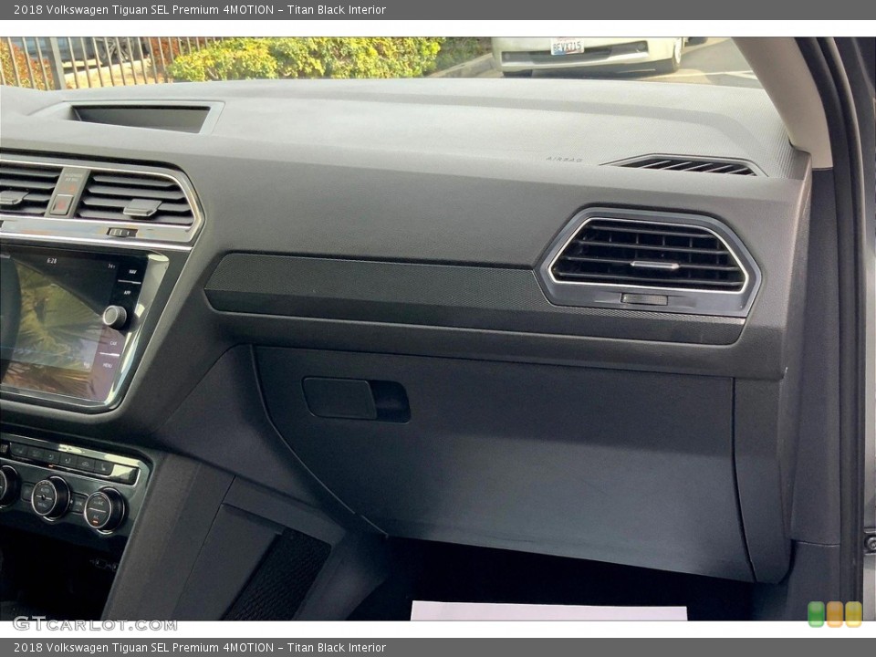 Titan Black Interior Dashboard for the 2018 Volkswagen Tiguan SEL Premium 4MOTION #144316674