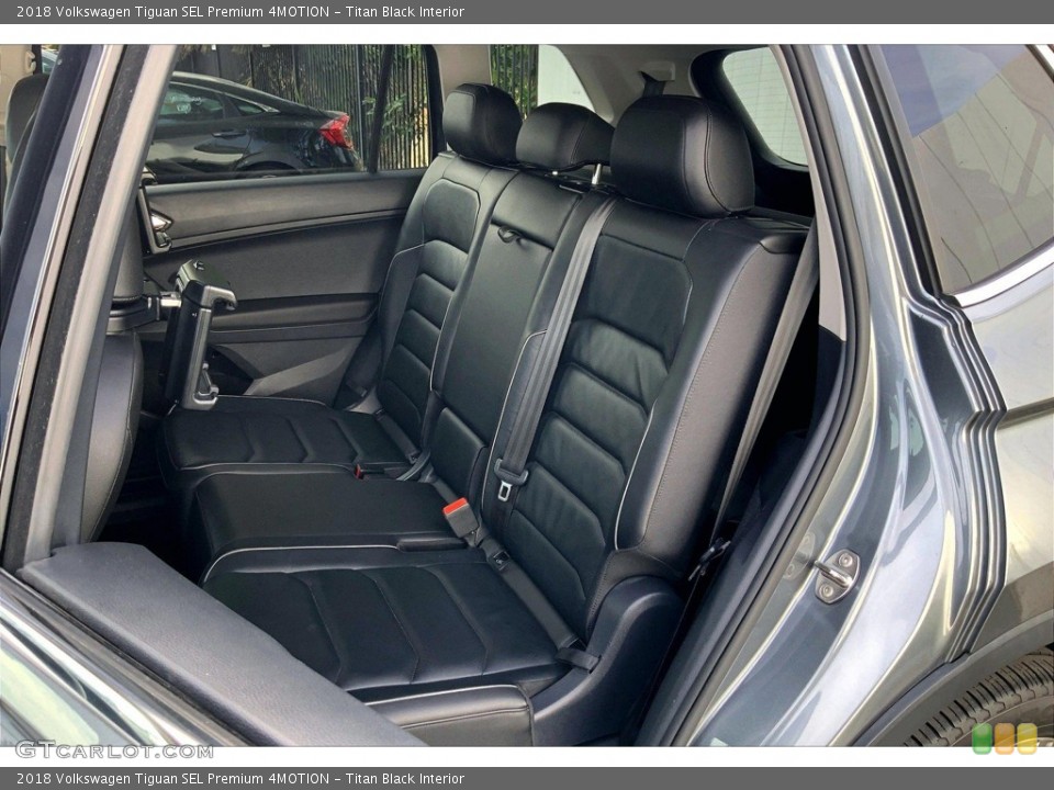 Titan Black Interior Rear Seat for the 2018 Volkswagen Tiguan SEL Premium 4MOTION #144316839