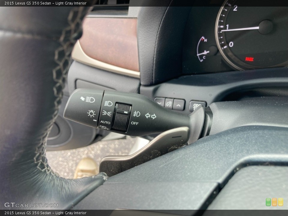 Light Gray Interior Controls for the 2015 Lexus GS 350 Sedan #144327163