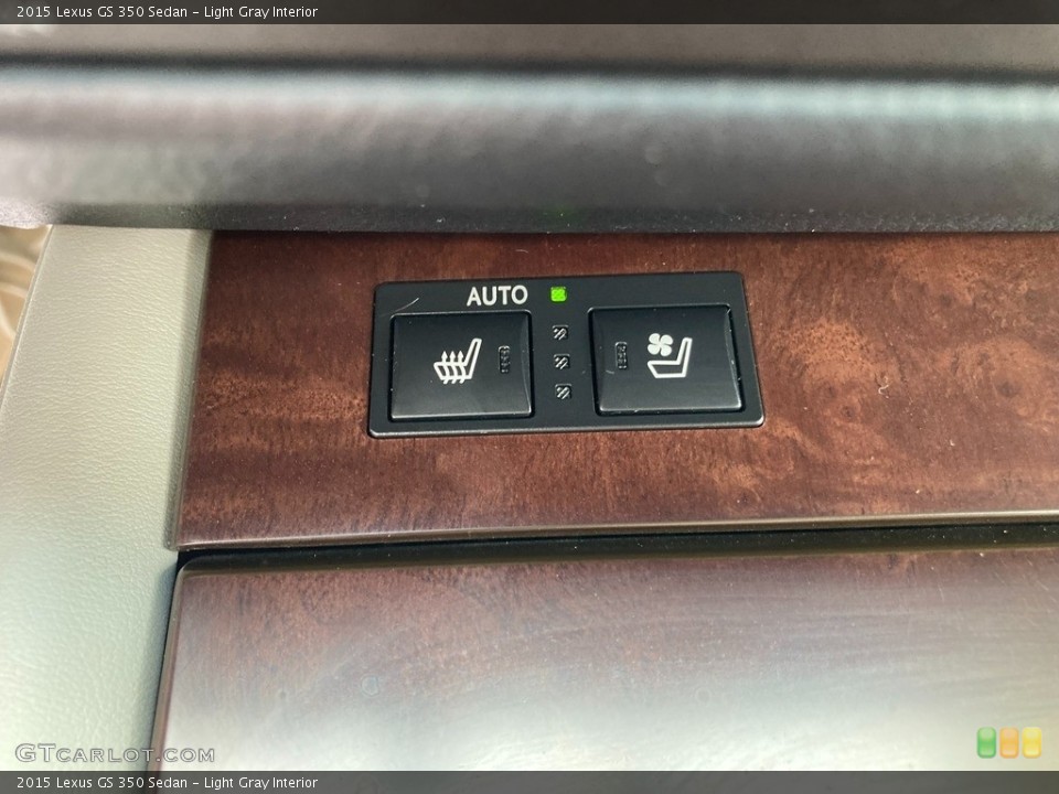 Light Gray Interior Controls for the 2015 Lexus GS 350 Sedan #144327667