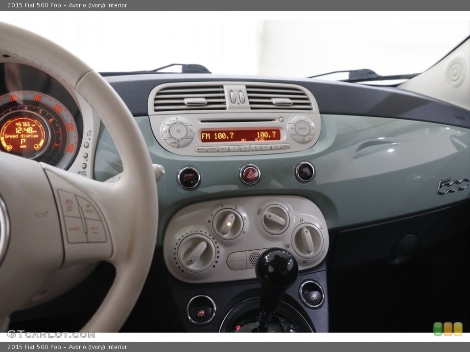 Avorio (Ivory) Interior Controls for the 2015 Fiat 500 Pop #144345085