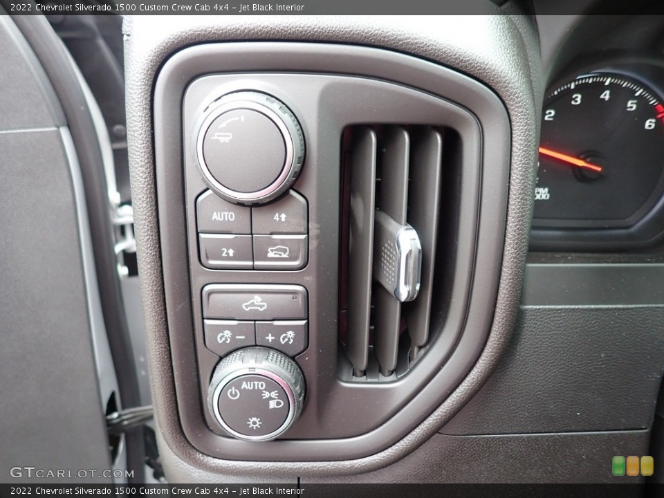 Jet Black Interior Controls for the 2022 Chevrolet Silverado 1500 Custom Crew Cab 4x4 #144345466
