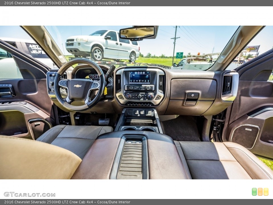Cocoa/Dune Interior Prime Interior for the 2016 Chevrolet Silverado 2500HD LTZ Crew Cab 4x4 #144359286