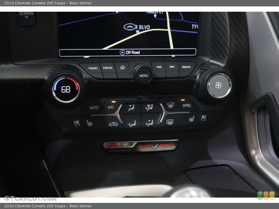 Black Interior Controls for the 2019 Chevrolet Corvette Z06 Coupe #144373606