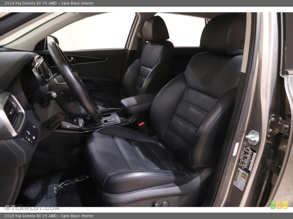 Satin Black Interior Front Seat for the 2019 Kia Sorento EX V6 AWD #144378485