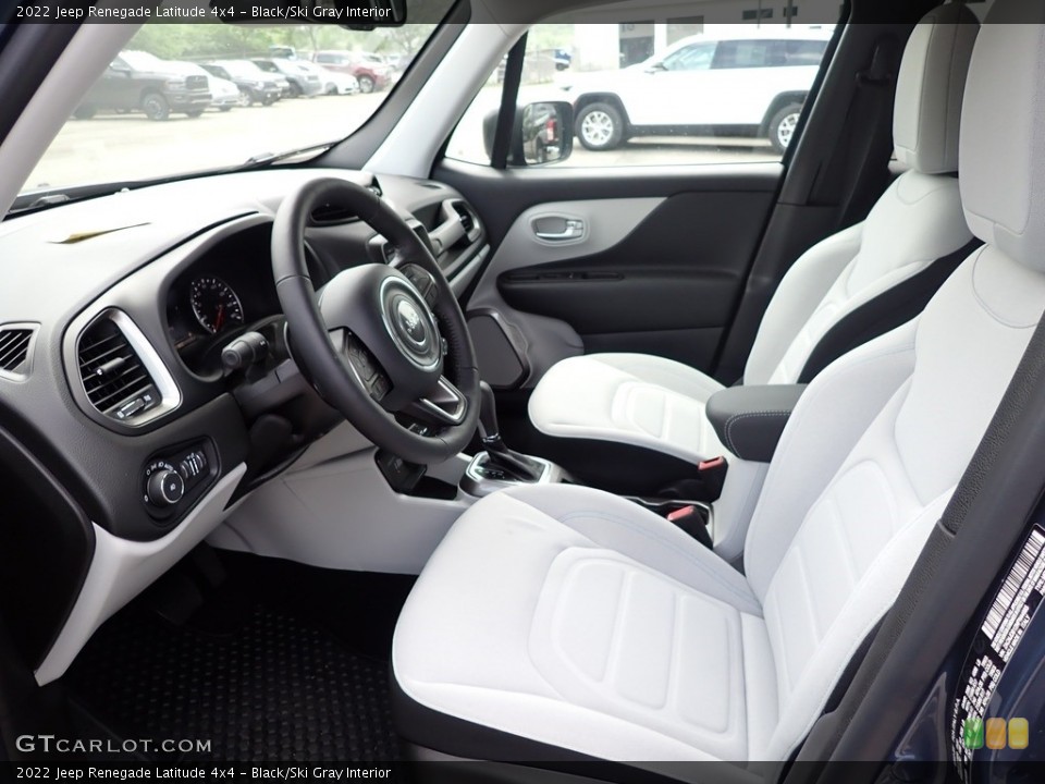 Black/Ski Gray Interior Photo for the 2022 Jeep Renegade Latitude 4x4 #144411439
