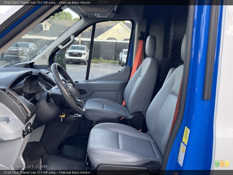 Charcoal Black Interior Photo for the 2018 Ford Transit Van 250 MR Long #144420086