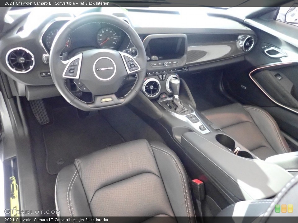 Jet Black Interior Photo for the 2021 Chevrolet Camaro LT Convertible #144434158