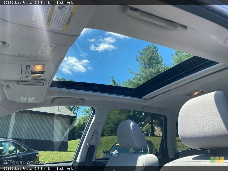 Black Interior Sunroof for the 2018 Subaru Forester 2.5i Premium #144472019