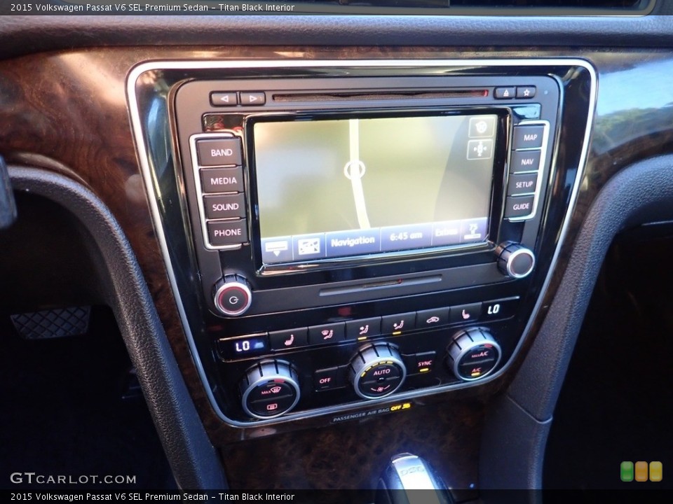 Titan Black Interior Controls for the 2015 Volkswagen Passat V6 SEL Premium Sedan #144481027