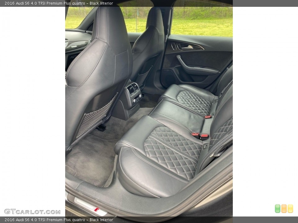 Black Interior Rear Seat for the 2016 Audi S6 4.0 TFSI Premium Plus quattro #144488961