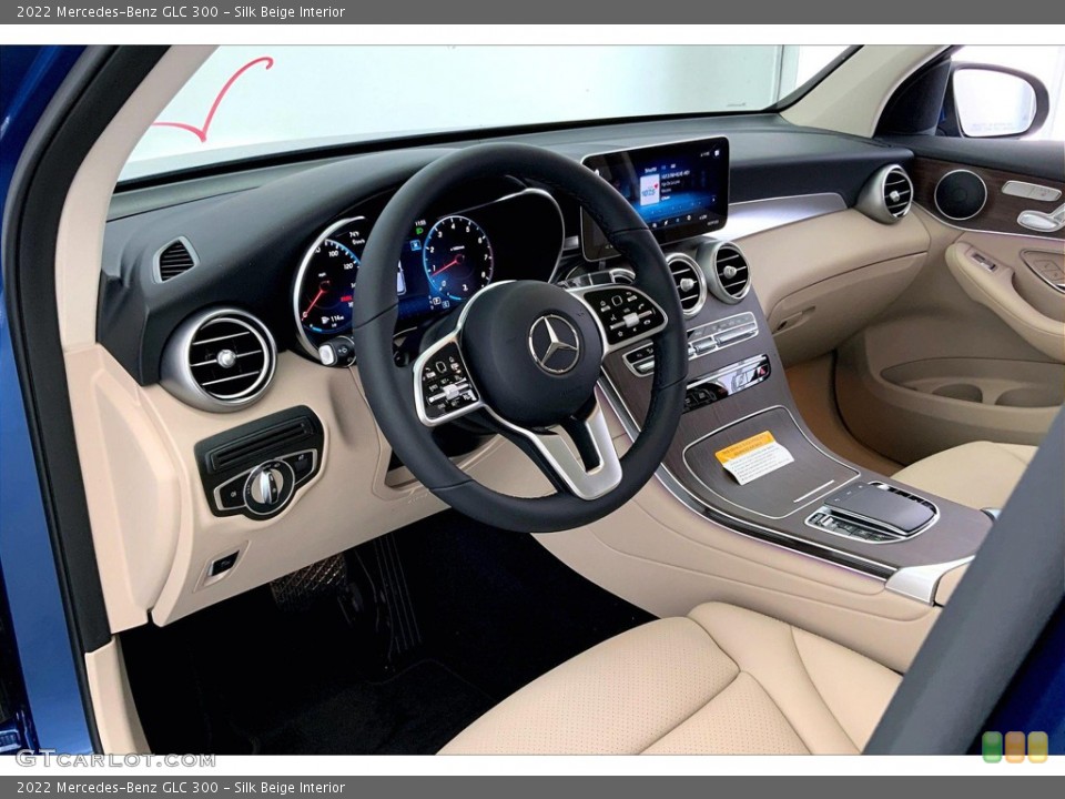 Silk Beige Interior Photo for the 2022 Mercedes-Benz GLC 300 #144497935
