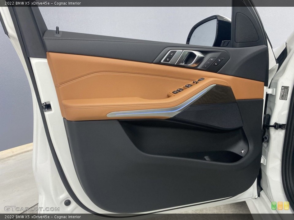 Cognac Interior Door Panel for the 2022 BMW X5 xDrive45e #144504447