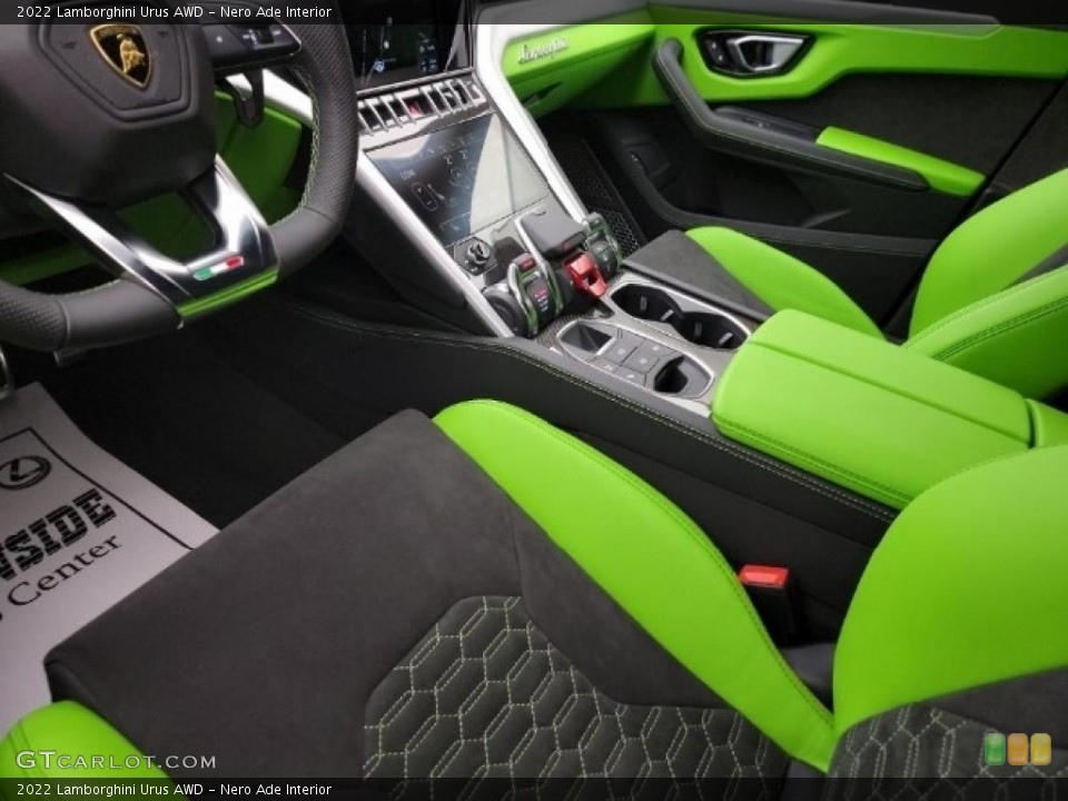 Nero Ade Interior Photo for the 2022 Lamborghini Urus AWD #144511770