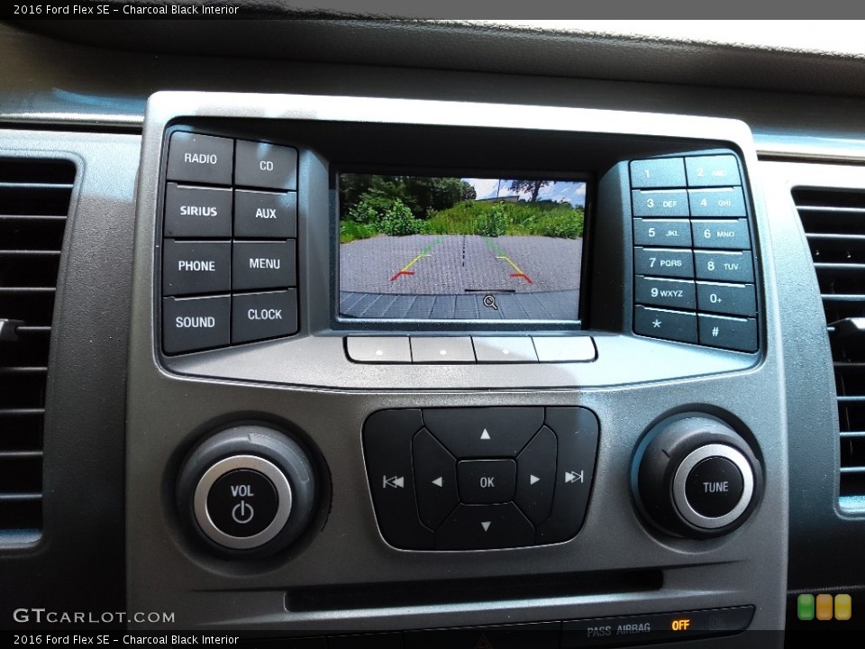 Charcoal Black Interior Controls for the 2016 Ford Flex SE #144511920