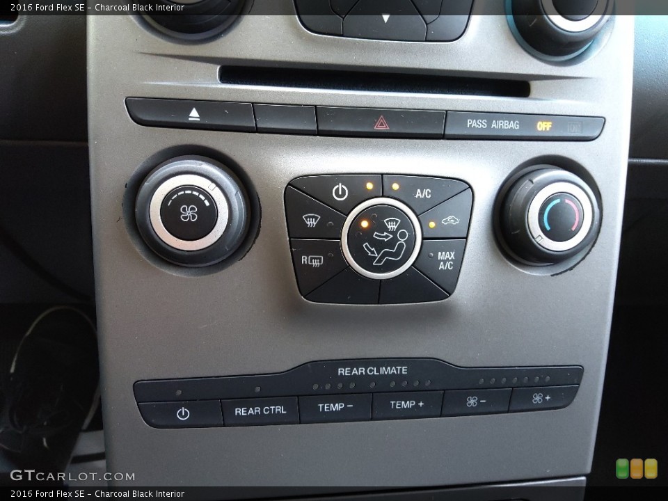 Charcoal Black Interior Controls for the 2016 Ford Flex SE #144511948