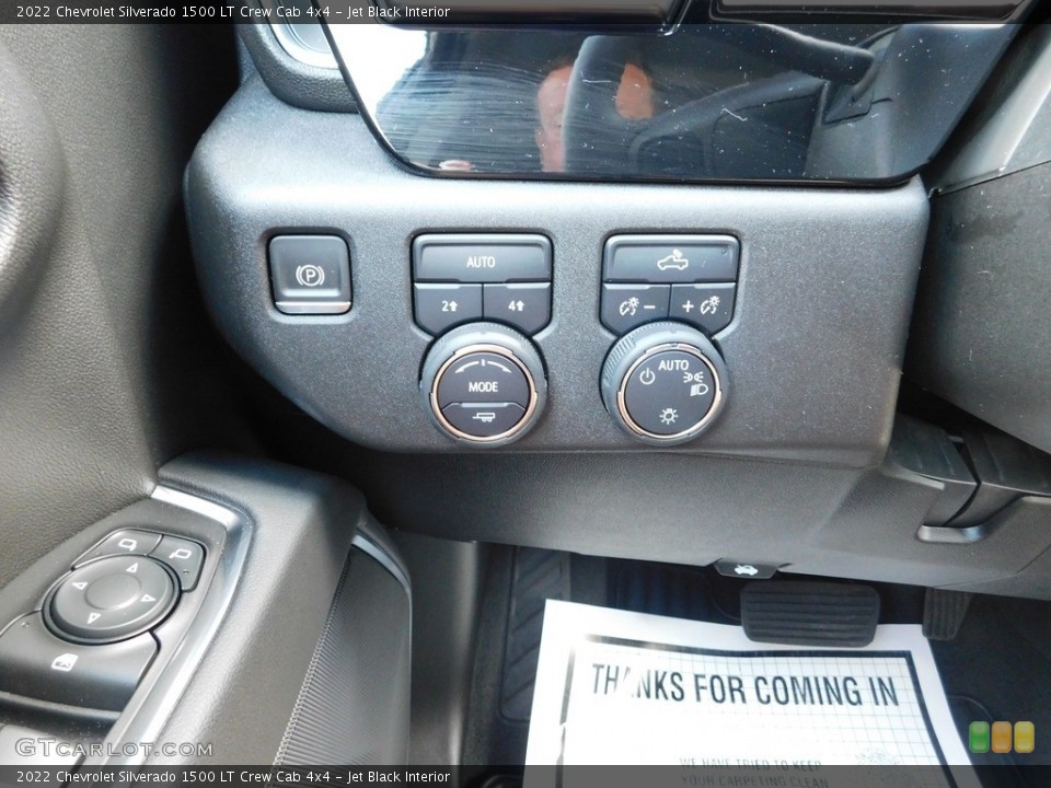 Jet Black Interior Controls for the 2022 Chevrolet Silverado 1500 LT Crew Cab 4x4 #144513513