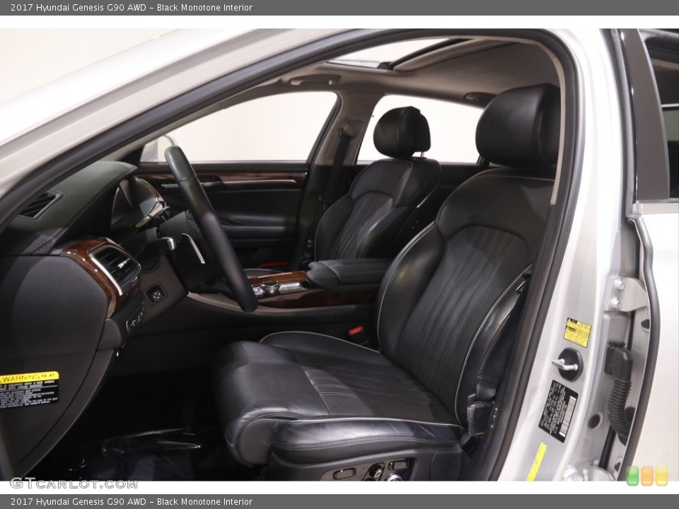 Black Monotone Interior Photo for the 2017 Hyundai Genesis G90 AWD #144515764
