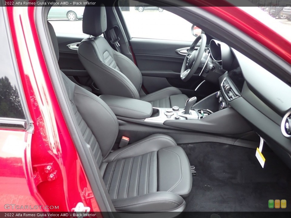 Black Interior Front Seat for the 2022 Alfa Romeo Giulia Veloce AWD #144518241