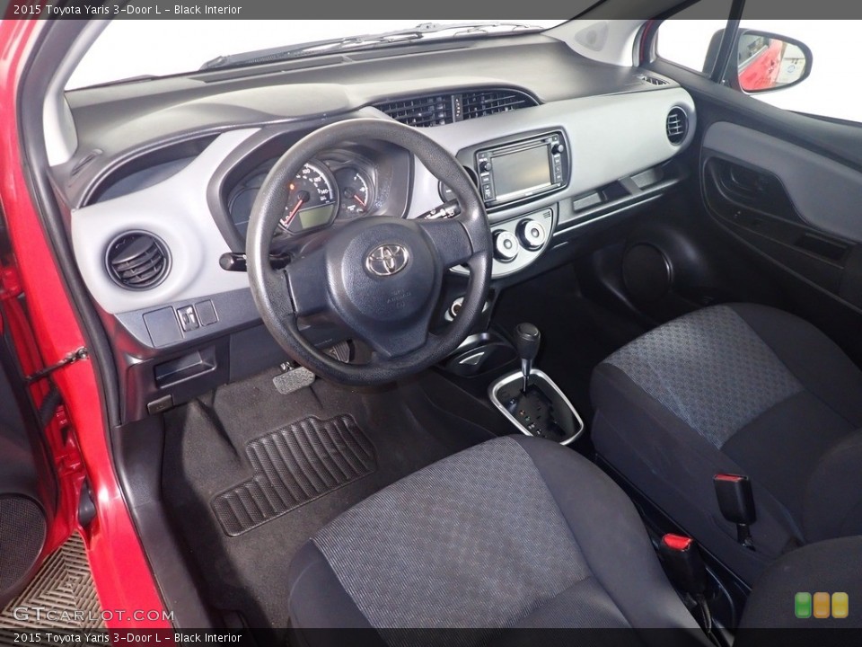 Black Interior Photo for the 2015 Toyota Yaris 3-Door L #144549606