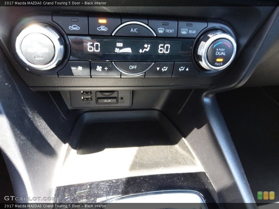 Black Interior Controls for the 2017 Mazda MAZDA3 Grand Touring 5 Door #144556429