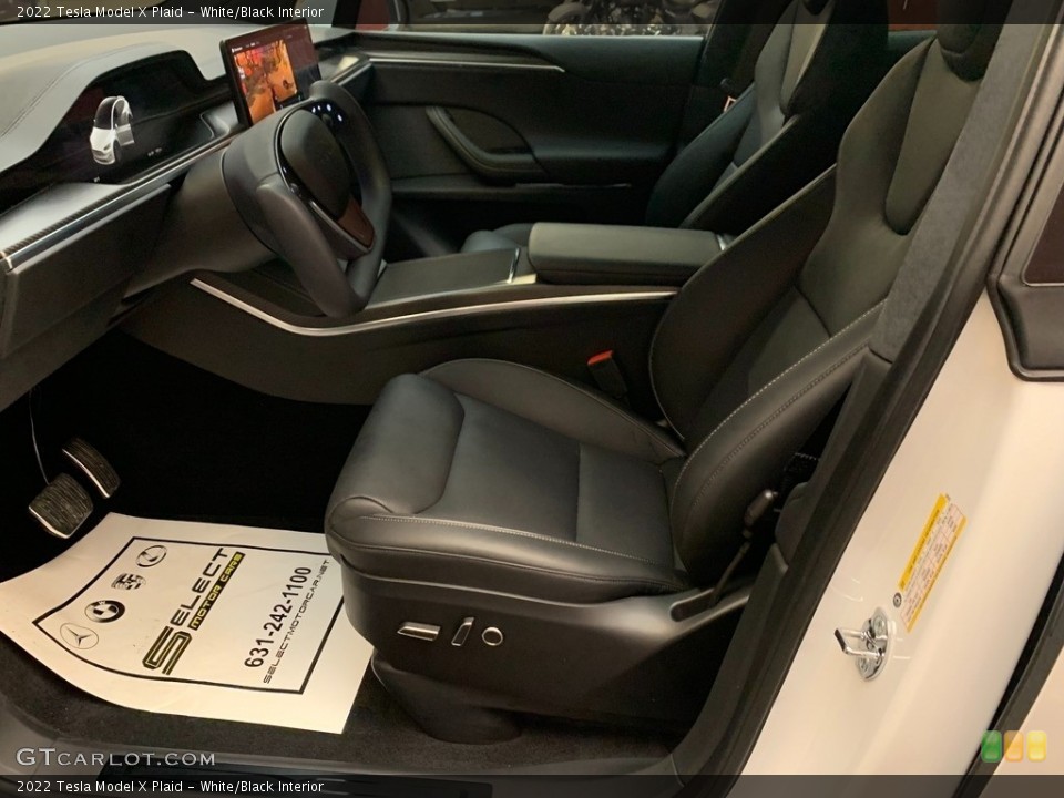 White/Black Interior Front Seat for the 2022 Tesla Model X Plaid #144564669