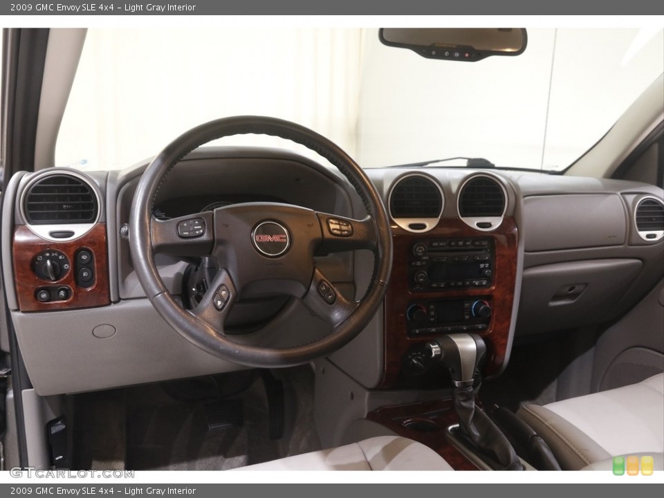 Light Gray Interior Dashboard for the 2009 GMC Envoy SLE 4x4 #144566346