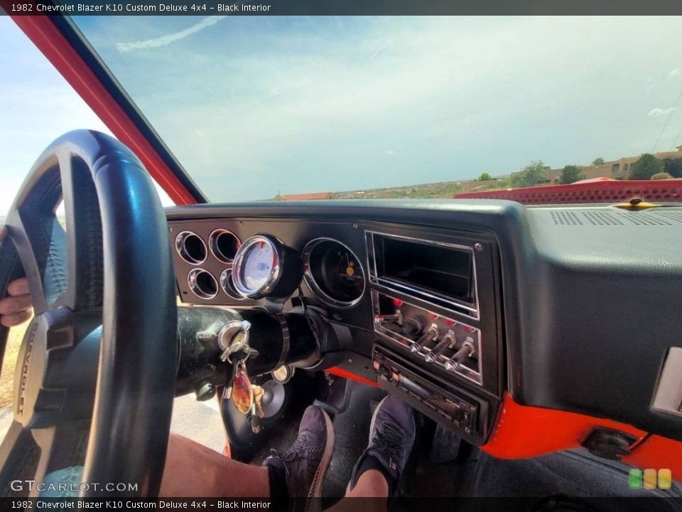 Black Interior Controls for the 1982 Chevrolet Blazer K10 Custom Deluxe 4x4 #144575176