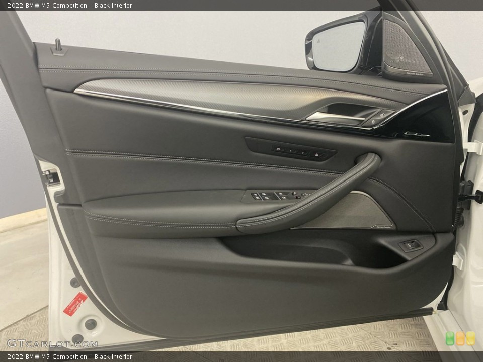 Black Interior Door Panel for the 2022 BMW M5 Competition #144576121