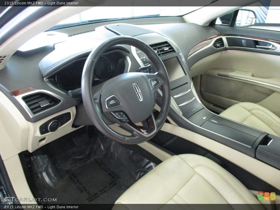 Light Dune Interior Photo for the 2015 Lincoln MKZ FWD #144591580