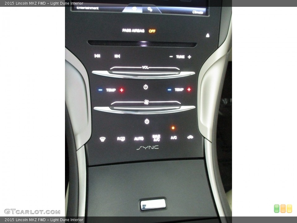 Light Dune Interior Controls for the 2015 Lincoln MKZ FWD #144591598