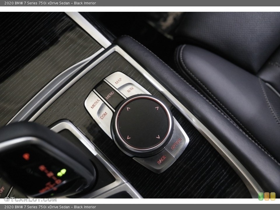 Black Interior Controls for the 2020 BMW 7 Series 750i xDrive Sedan #144593230