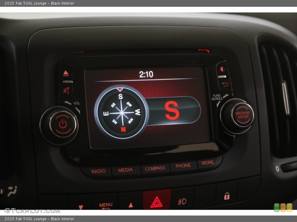 Black Interior Controls for the 2015 Fiat 500L Lounge #144594742