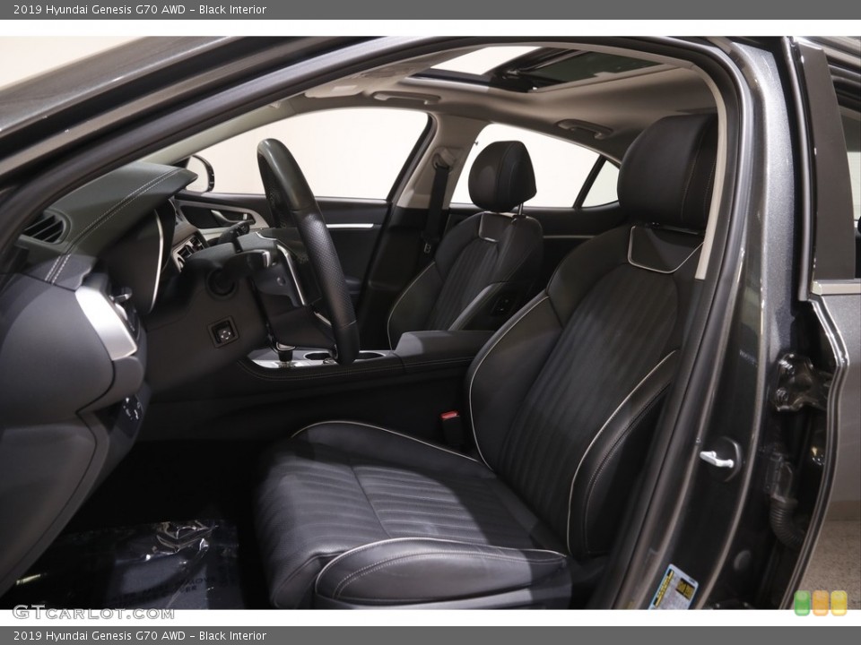 Black Interior Photo for the 2019 Hyundai Genesis G70 AWD #144602326